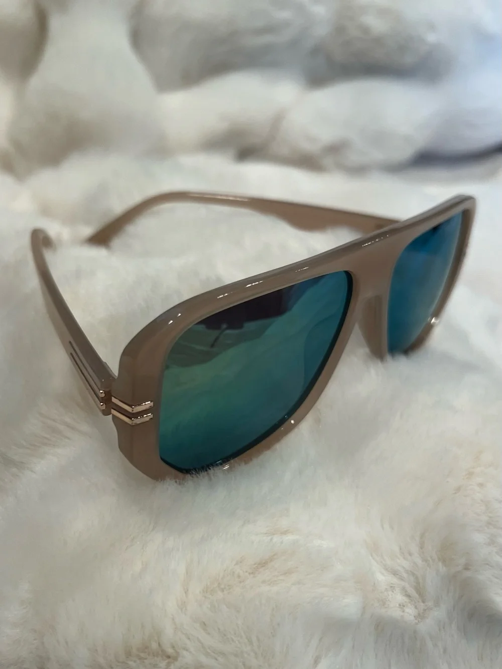 Aviator-Style Sunglasses in Nude Beige with Dark Lenses